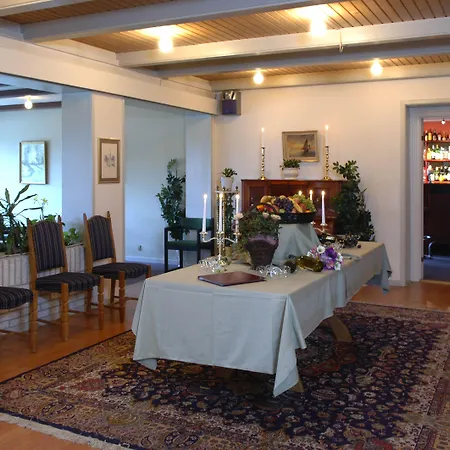 Medio Motel