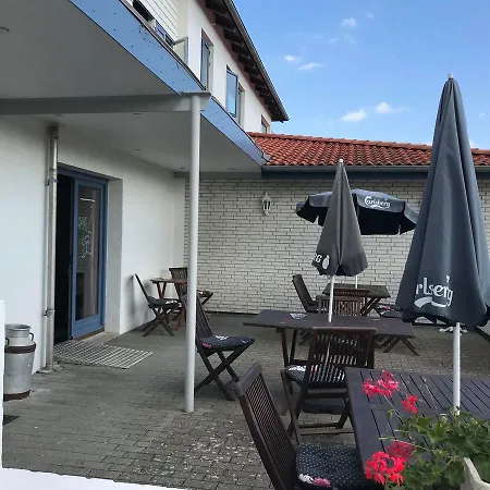 Medio Motel