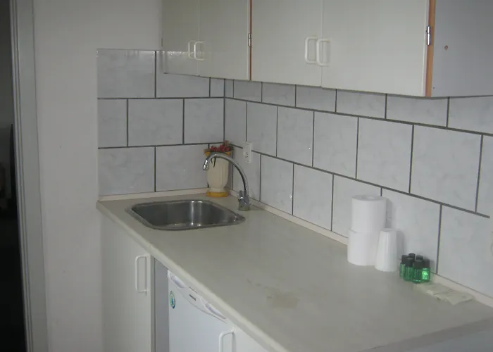 Medio 汽车旅馆 腓特烈西亚