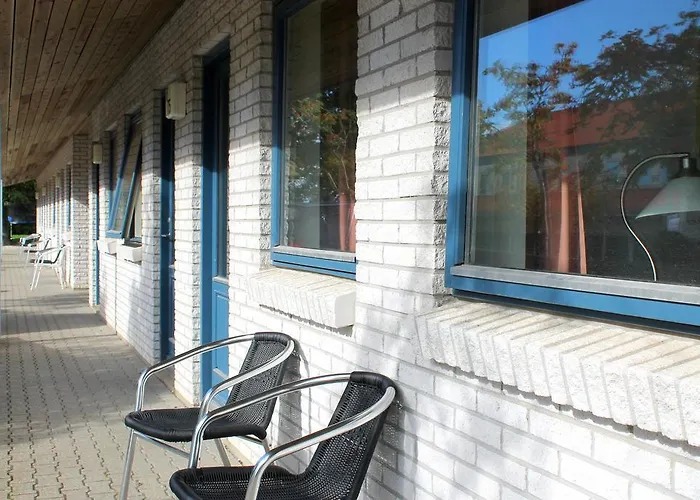 Medio 腓特烈西亚